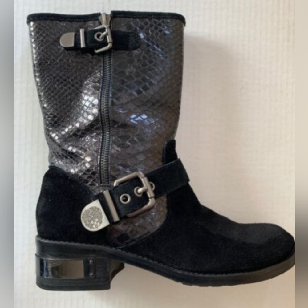 Vince Camuto "Witty" Booties